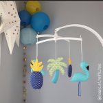 mobile bébé flamant bleu