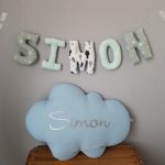 coussin nuage et guirlande prénom simon